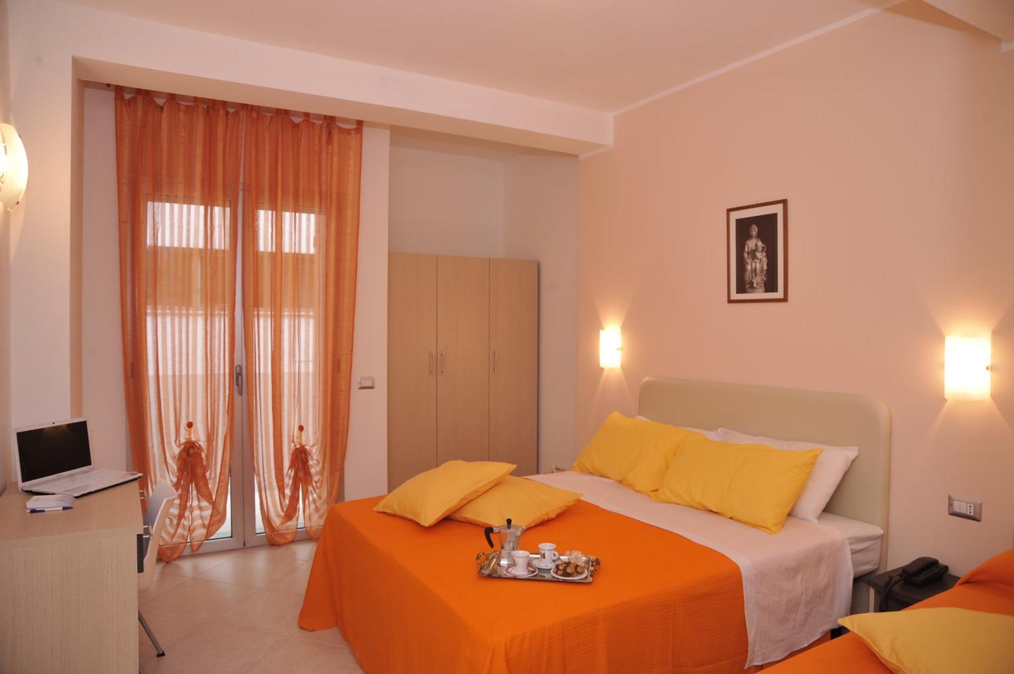 Residence Perla Misano Adriatico Esterno foto