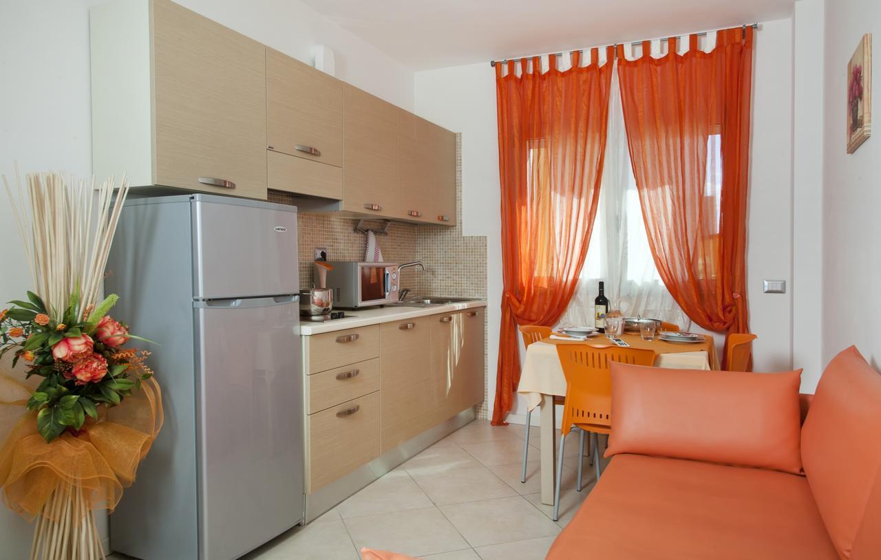 Residence Perla Misano Adriatico Esterno foto