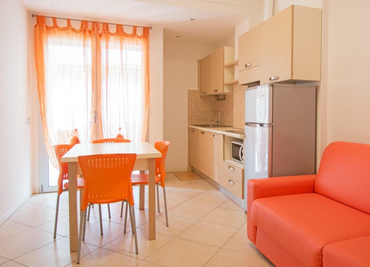 Residence Perla Misano Adriatico Esterno foto