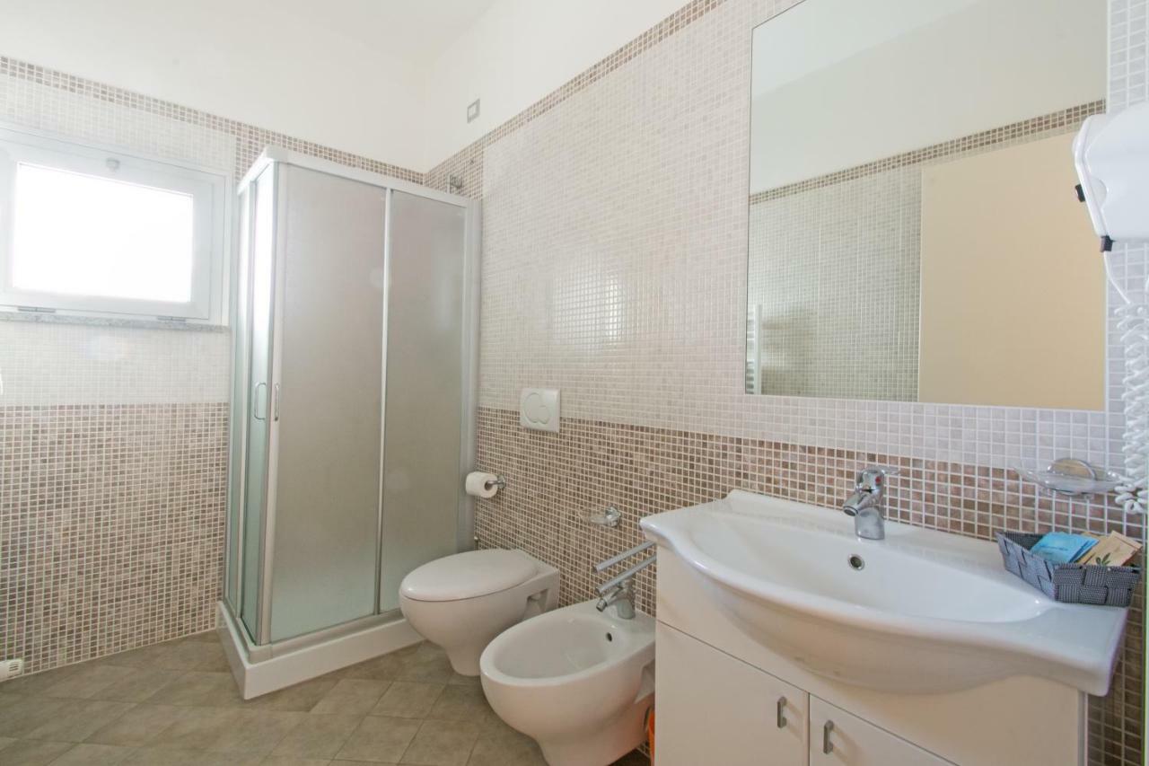 Residence Perla Misano Adriatico Esterno foto